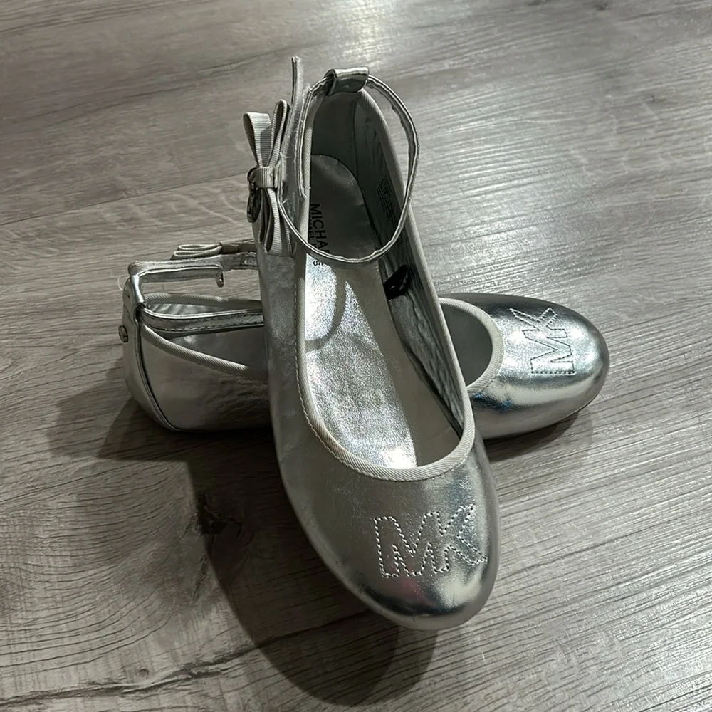 MICHAEL KORS | Girls Shoes